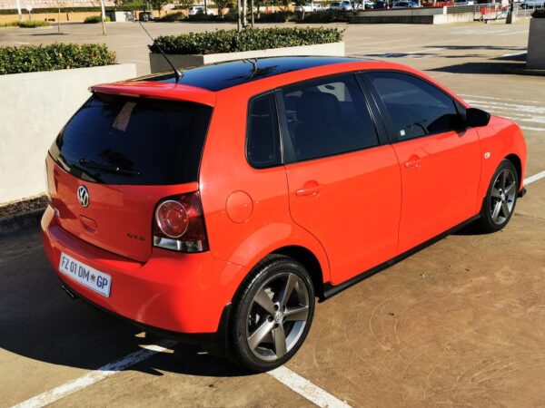 2016 Volkswagen Polo Storm 1.6 - Image 11