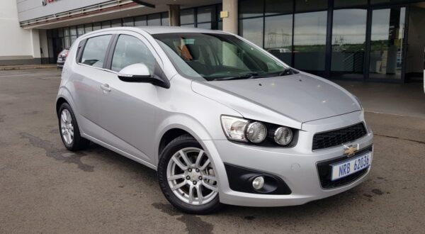 2015 Chevrolet Sonic - Image 3
