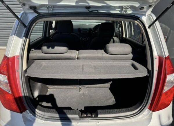 2016 Hyundai i10 1.1 GLS - Image 4
